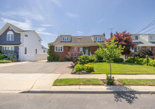 Photo 2 of Sale Pending at 933 3rd Avenue, Hempstead, NY 11010 | MLS# 1009226 | Listing updated on 2026-08-28