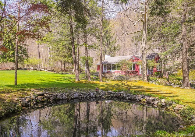 Photo 1 of Single family home for sale at 72 Seifert Ln, Putnam Valley, NY 10579 | MLS# 1009237 | Listing updated on 2026-10-05