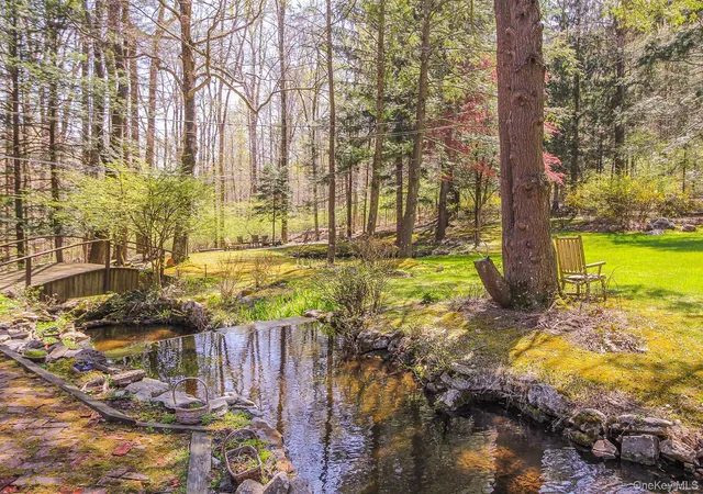 Photo 2 of Single family home for sale at 72 Seifert Ln, Putnam Valley, NY 10579 | MLS# 1009237 | Listing updated on 2026-10-05
