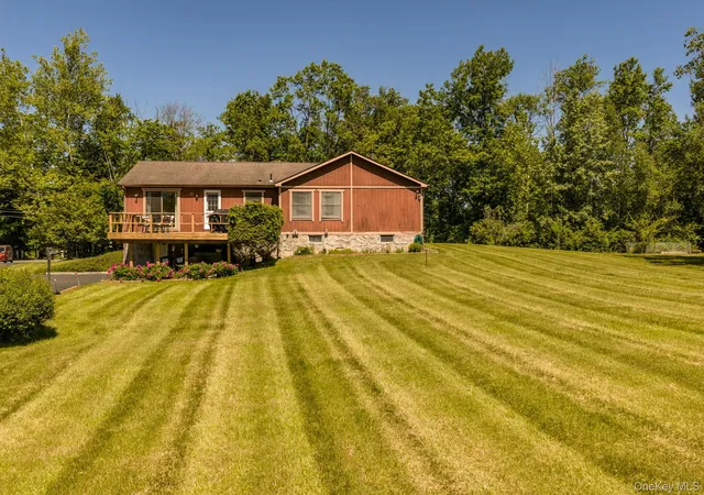 2nd image of 185 Crawford St, Pine Bush, NY 12566 | MLS# 1009284