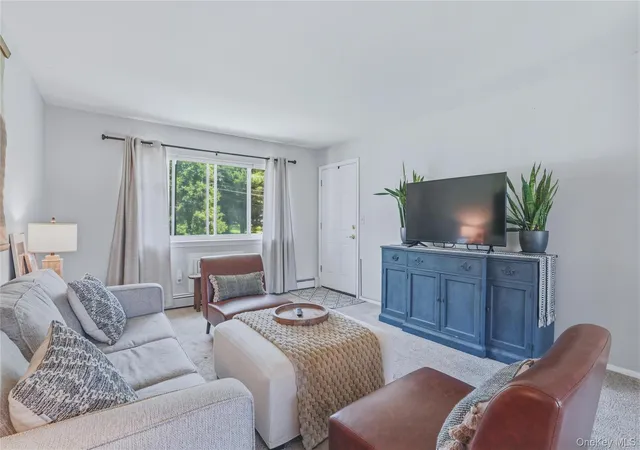 4th image of 90 Osborne Hl Rd, Wappinger, NY 12590