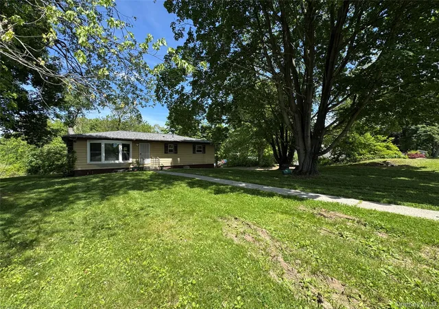 Homes for sale in Poughkeepsie, NY | 1 Corine Dr, Poughkeepsie, NY 12601 | MLS# 1009314