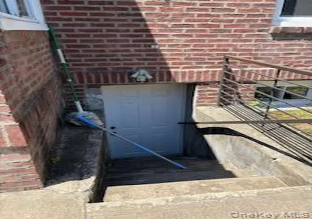 Photo 4 of Sale Pending at 242-36 90th Avenue, Bellerose, NY 11426 | MLS# 1009349 | Listing updated on 2026-07-17