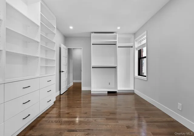 Homes for sale in White Plains, NY | 325 Main St #4D, White Plains, NY 10601 | MLS# 1009360
