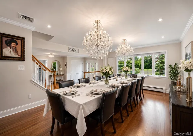Photo 3 of Single family home for sale at 29 Waverly Pl, Hempstead, NY 11559 | MLS# 1009382 | Listing updated on 2026-08-02