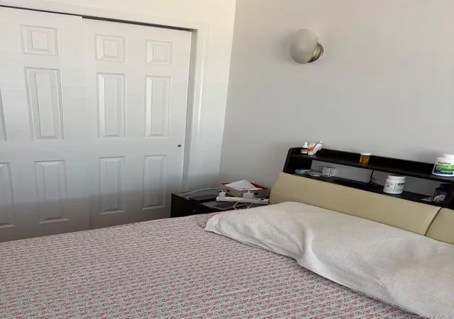 Photo 3 of Condo for sale at 13621 Latimer Pl #6G, New York, NY 11354 | MLS# 1009417 | Listing updated on 2026-09-26