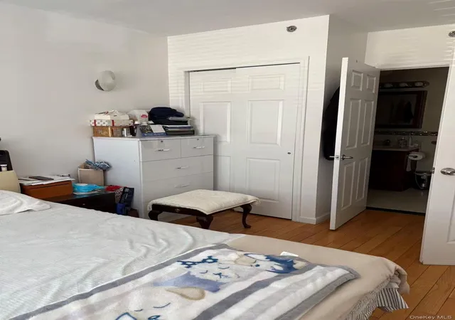 Photo 4 of Condo for sale at 13621 Latimer Pl #6G, New York, NY 11354 | MLS# 1009417 | Listing updated on 2026-09-26