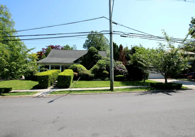 Photo 1 of Sale Pending at 82 04 188th Street, Hollis, NY 11423 | MLS# 1009420 | Listing updated on 2026-09-15