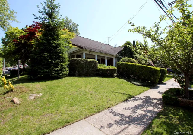 Photo 2 of Sale Pending at 82 04 188th Street, Hollis, NY 11423 | MLS# 1009420 | Listing updated on 2026-09-15