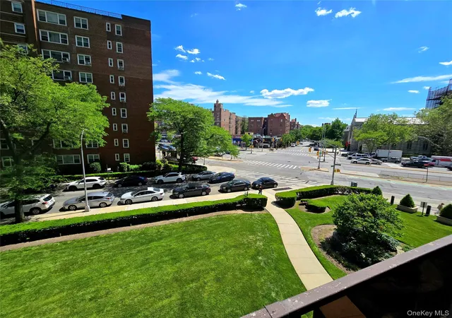 4th image of 11011 Queens Blvd #3M, Forest Hills, NY 11375 | MLS# 1009429