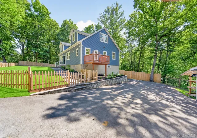 Photo 2 of Single family home for sale at 14 Elm St, Crawford, NY 12721 | MLS# 1009434 | Listing updated on 2026-09-30