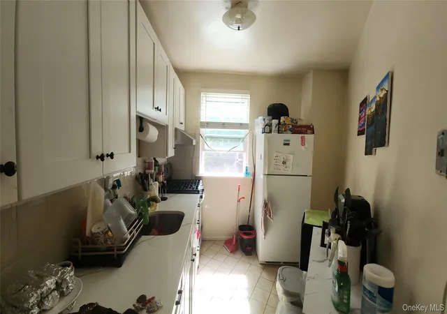 Photo 4 of Manufactured home for sale at 7432 Calamus Ave, Elmhurst, NY 11373 | MLS# 1009439 | Listing updated on 2026-06-24
