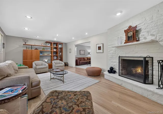 4th image of 9 East Pl, Suffern, NY 10901 | MLS# 1009475