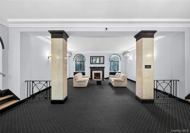2nd image of 69-09 108th St, Forest Hills, NY 11375