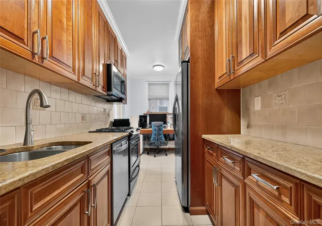 3rd image of 69-09 108Th St #504, New York, NY 11375 | MLS# 1009481