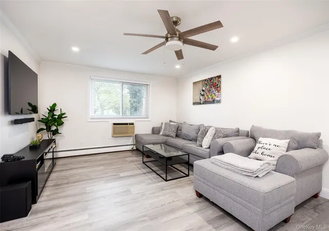 Photo 3 of Condo for sale at 200 Merrick Rd #F, Babylon, NY 11701 | MLS# 1009484 | Listing updated on 2026-10-04