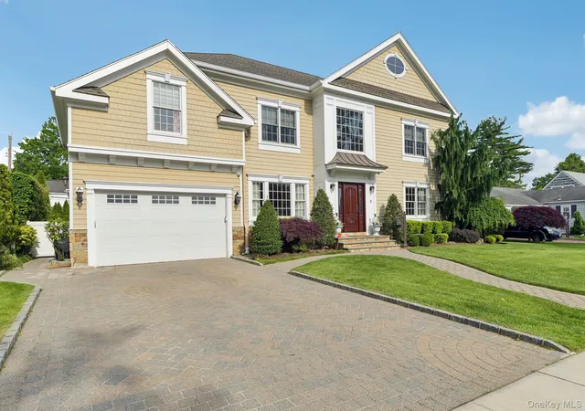 2nd image of 217 Wellington Rd, Hempstead, NY 11530 | MLS# 1009486