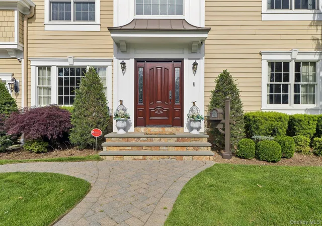 3rd image of 217 Wellington Rd, Hempstead, NY 11530 | MLS# 1009486