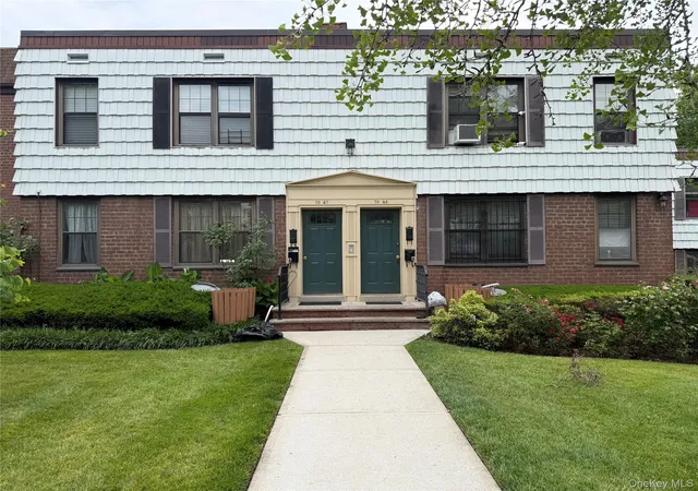 Homes for sale in New York, NY | 70 47a Park Dr E, New York, NY 11367 | MLS# 1009494
