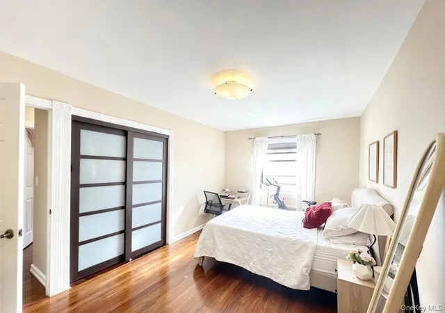 5th image of 6968 137th St, New York, NY 11367