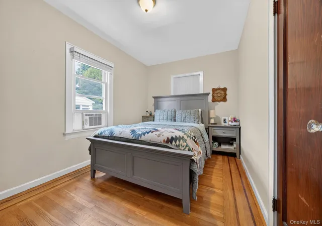 3rd image of 2456 Rockville Centre Pkwy, Hempstead, NY 11572 | MLS# 1009511