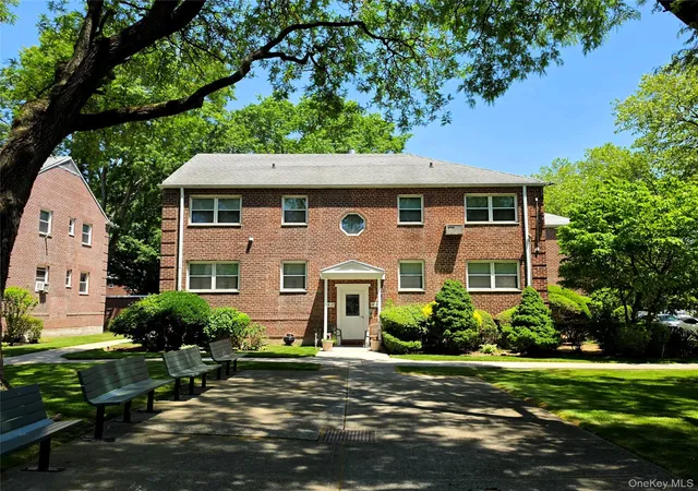 14th image of 88 27 Shore Parkway #25, Howard Beach, NY 11414 | MLS# 1009533