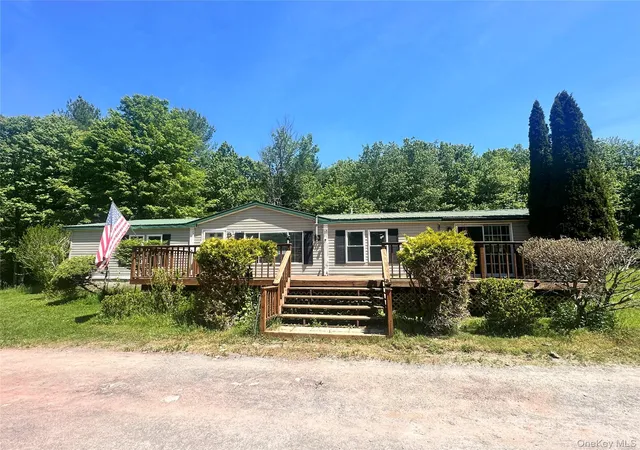 Homes for sale in Thompson, NY | 375 Harris Rd, Thompson, NY 12701 | MLS# 1009551