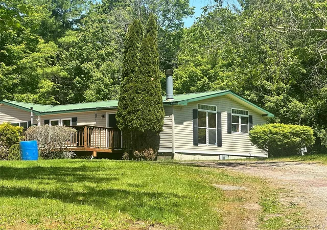 Homes for sale in Thompson, NY | 375 Harris Rd, Thompson, NY 12701 | MLS# 1009551