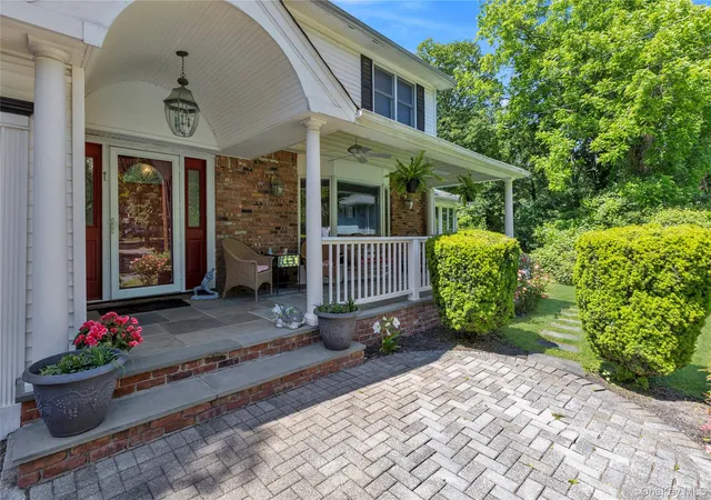 2nd image of 21 Martha Ct, Centerport, NY 11721 | MLS# 1009590