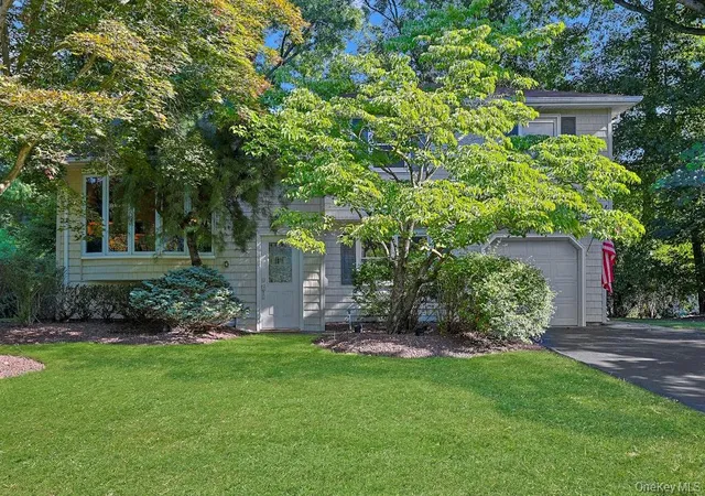 Photo 2 of Sale Pending at 46 Crambrook Rd, Clarkstown, NY 10956 | MLS# 1009612 | Listing updated on 2026-08-25