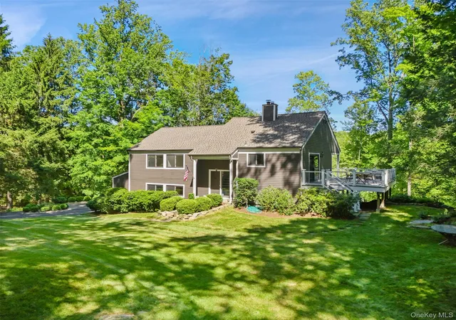 Homes for sale in Bedford, NY | 95 Hickory Kingdom Rd, Bedford, NY 10506 | MLS# 1009629