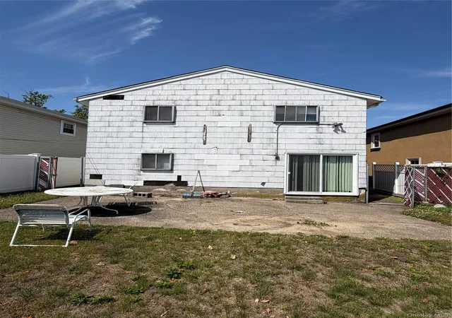 2nd image of 16007 87th St, Howard Beach, NY 11414 | MLS# 1009645