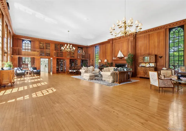 Photo 4 of Single family home for sale at 45 Beach Ln, Southampton, NY 11978 | MLS# 1009662 | Listing updated on 2026-06-17