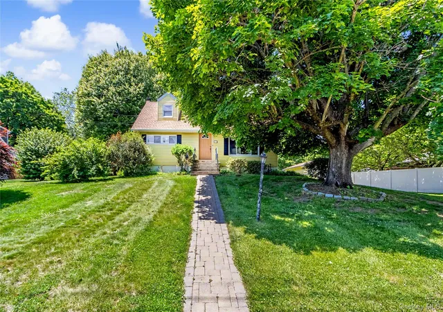 Photo 3 of Sale Pending at 51 Coolidge St, Blauvelt, NY 10913 | MLS# 1009671 | Listing updated on 2026-07-09