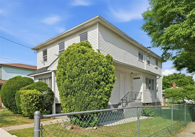 Photo 3 of House for sale at 14563 181st Street, New York, NY 11413 | MLS# 1009684 | Listing updated on 2026-08-16