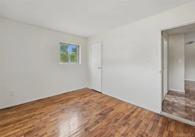 Photo 4 of House for sale at 14563 181st Street, New York, NY 11413 | MLS# 1009684 | Listing updated on 2026-08-16
