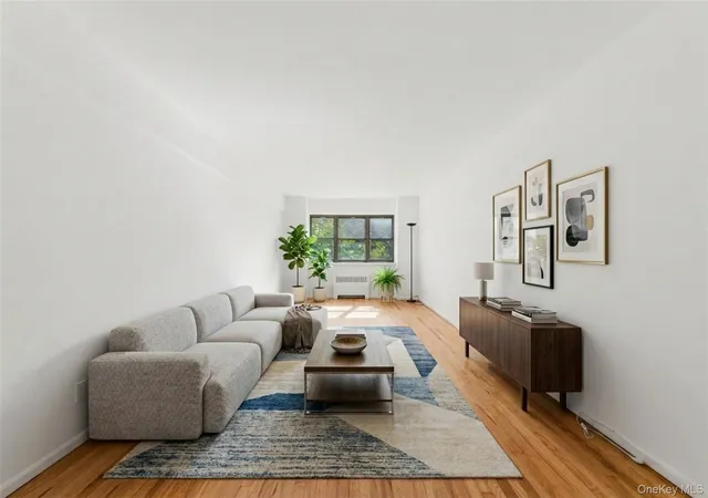 Homes for sale in New Rochelle, NY | 60 White Oak St #2F, New Rochelle, NY 10801 | MLS# 1009701
