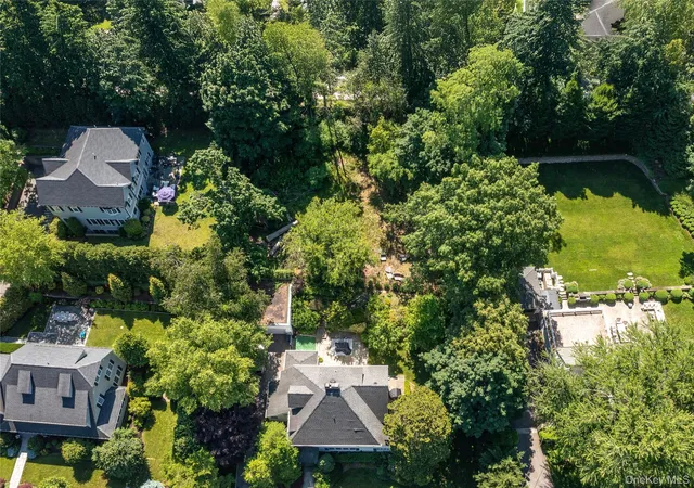 Photo 3 of Land for sale at 98 Park Aka Midland Ave, Bronxville, NY 10708 | MLS# 1009702 | Listing updated on 2026-08-14