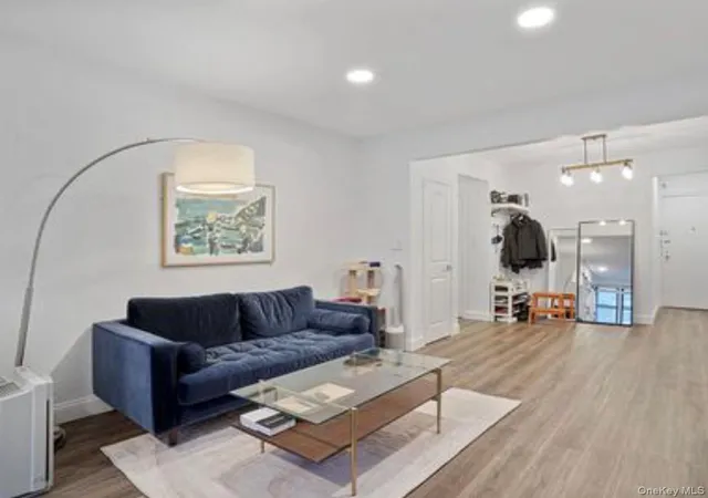 2nd image of 67 40 Yellowstone Blvd #6L, Forest Hills, NY 11375 | MLS# 1009706