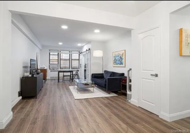 4th image of 67-40 Yellowstone Blvd #6L, Forest Hills, NY 11375 | MLS# 1009706