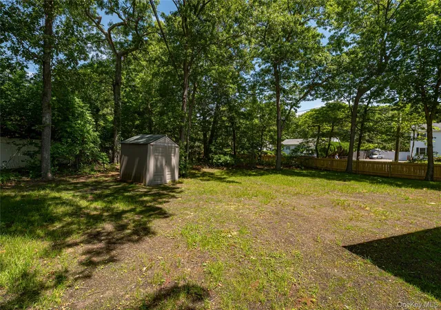 33rd image of 25 Camelot Dr, Centereach, NY 11720 | MLS# 1009738