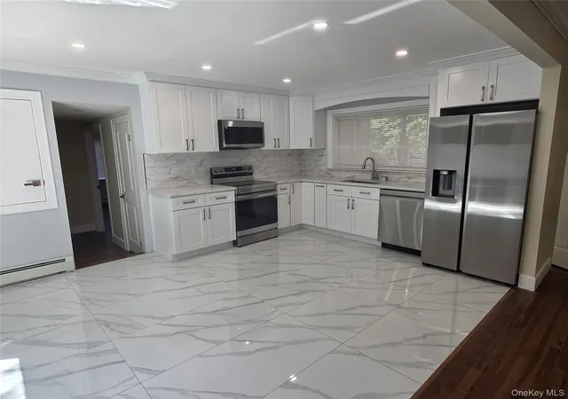 5th image of 7 Roosevelt Ave, Greenlawn, NY 11740 | MLS# 1009751