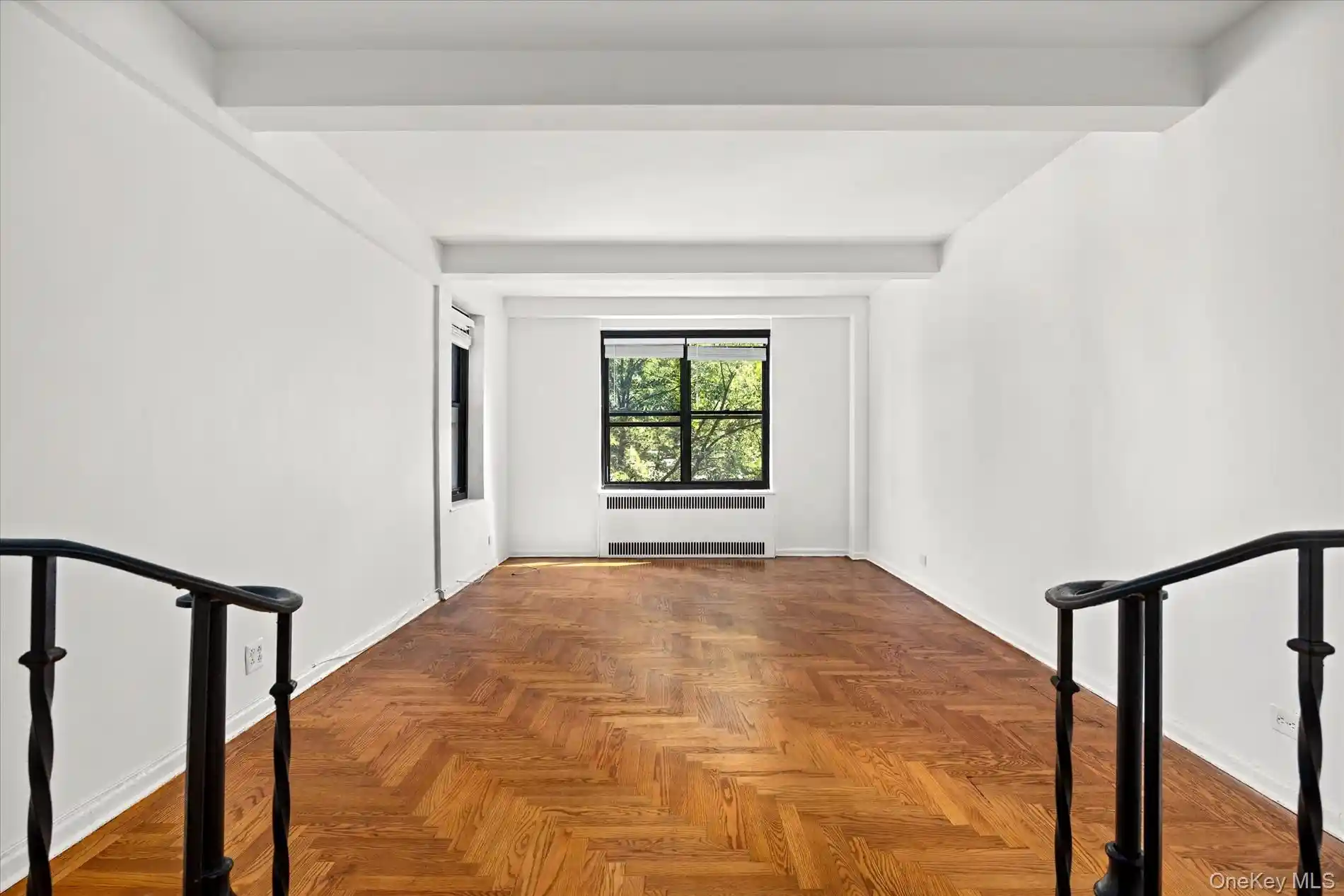 Listing Photo 2 - Condo for sale in 70 Park Ter W located at 70 Park Ter W, New York, NY 10034 - Unit #E40