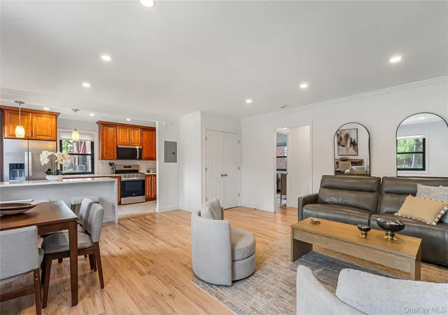 5th image of 168-01 18Th Ave #3-135, Whitestone, NY 11357 | MLS# 1009775