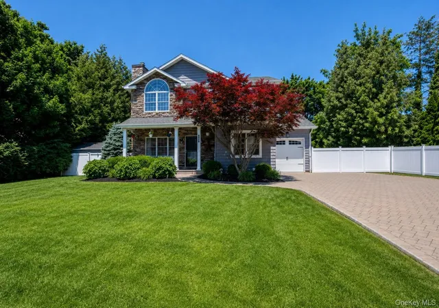 1st image of 257 4th St, Saint James, NY 11780 | MLS# 1009791