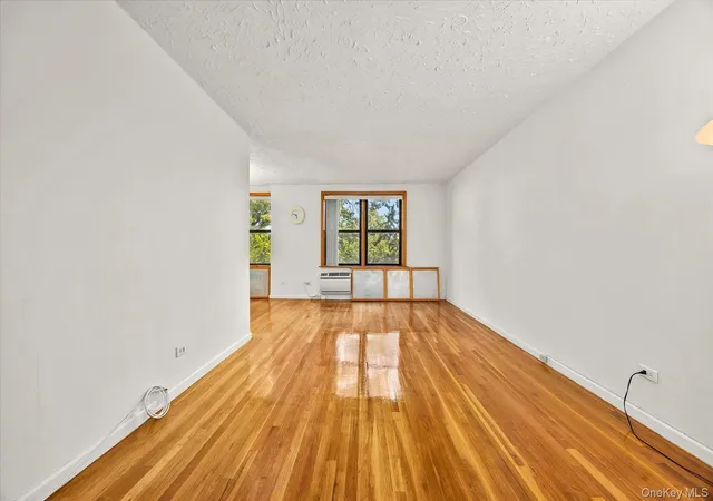 Listing Photo 4 - Condo for sale in building located at 140-39 34Th Ave, New York, NY 11354 - Unit #2T