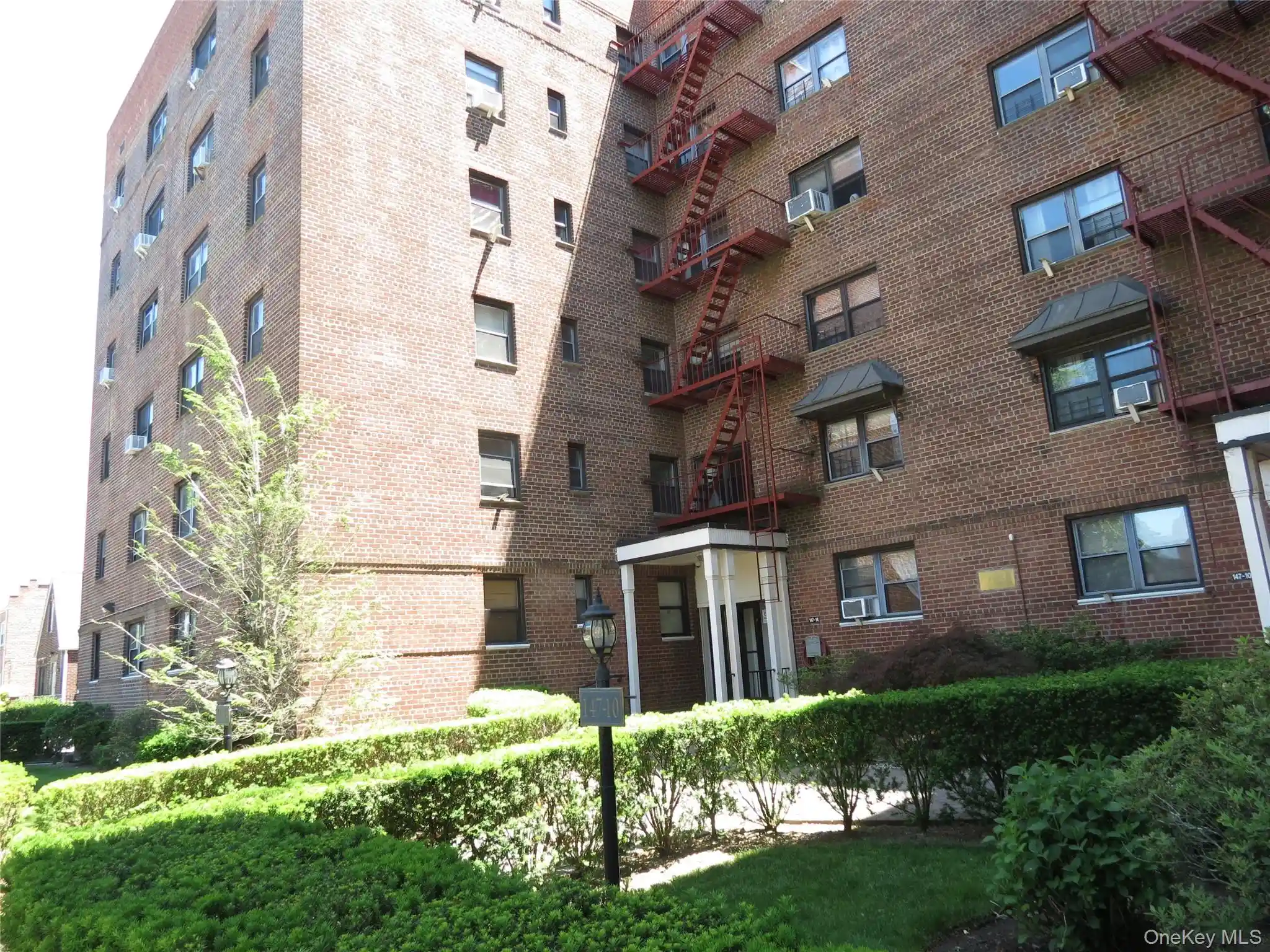 Listing Photo 2 - Condo for sale in 147-14 84Th Rd located at 147-14 84Th Rd, New York, NY 11435 - Unit #2A