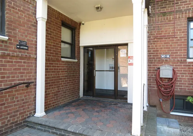3rd image of 147-14 84Th Rd, New York, NY 11435