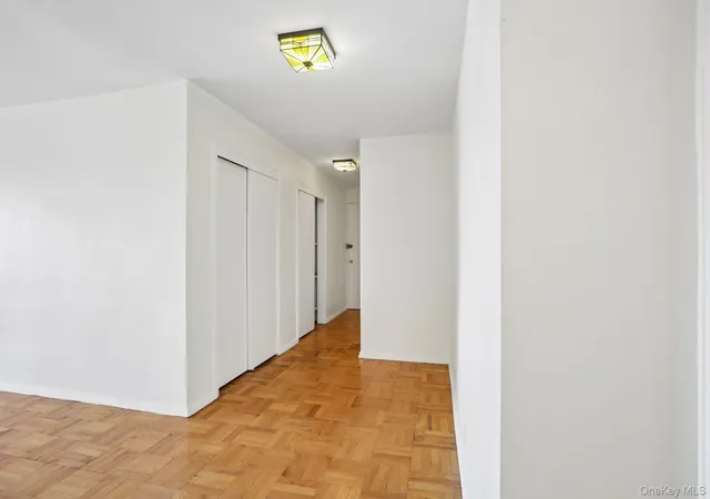Photo 3 of Sale Pending at 266 Pelham Rd #6H, New Rochelle, NY 10805 | MLS# 1009828 | Listing updated on 2026-07-30