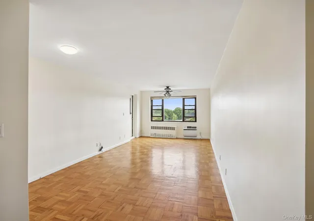Photo 4 of Sale Pending at 266 Pelham Rd #6H, New Rochelle, NY 10805 | MLS# 1009828 | Listing updated on 2026-07-30